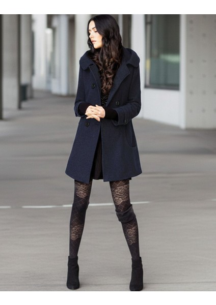 Yaka Detaylı Büyük Düğmeli Kaşe Kaban modelleri