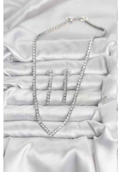 Bfs Gümüş Renk Zirkon Taşlı Kadın Kolye Küpe Seti fiyatları