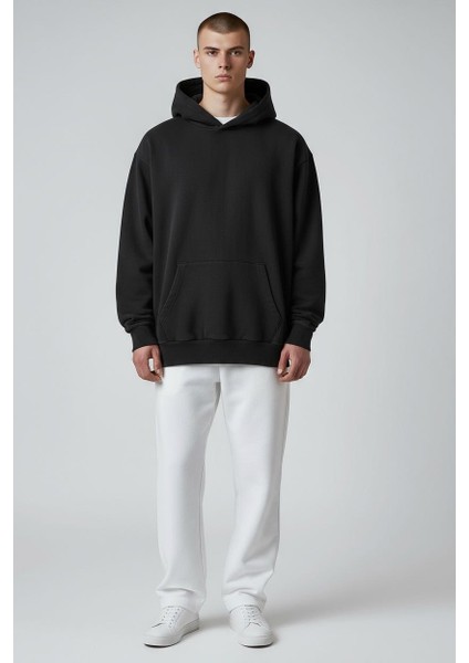 Üç Iplik Kapşonlu