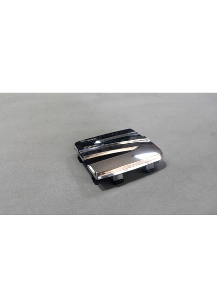 Seat Leon Mk3 5f 2017-2020 Ön Panjur Arması fiyatları