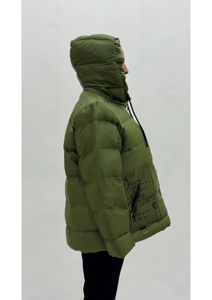 Büyük Beden Kapüşonlu Yazılı Kadın Şişme Mont indirimleri