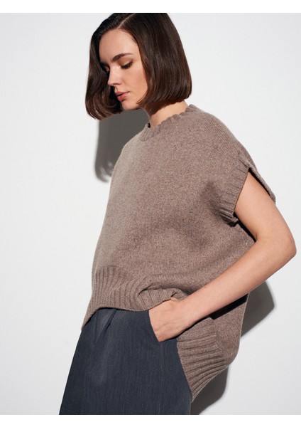 10839 Yün Karışımlı Oversize Süveter-Vizon modelleri