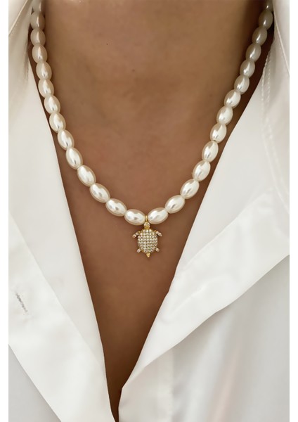 Kaplumbağ Uçlu Oval Inci Kolye