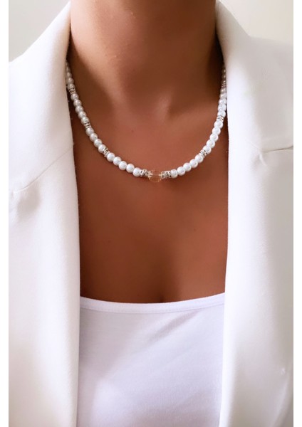 Kristal Uç Detay Taşlı Inci Kolye