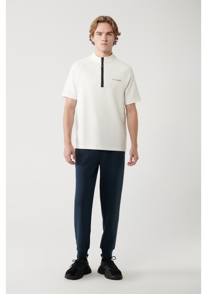 Erkek Ekru Dik Yaka Yarım Fermuarlı Baskılı Regular Fit T-Shirt A41Y1312