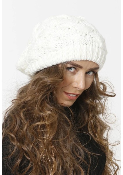 Astarlı Triko Örme Bere fiyatları