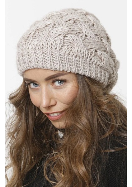 Astarlı Triko Örme Bere