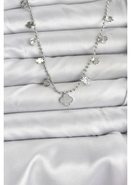 Pirinç Gümüş Renk Yonca Model Kadın Kolye - TJ-BKO10651