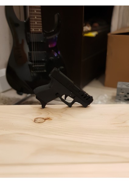 Glock 43 Mini Anahtarlık – 1:3 Ölçekli %90 Işlevsel Mekanizma,eklenti Eklenir, Beyaz fiyatları