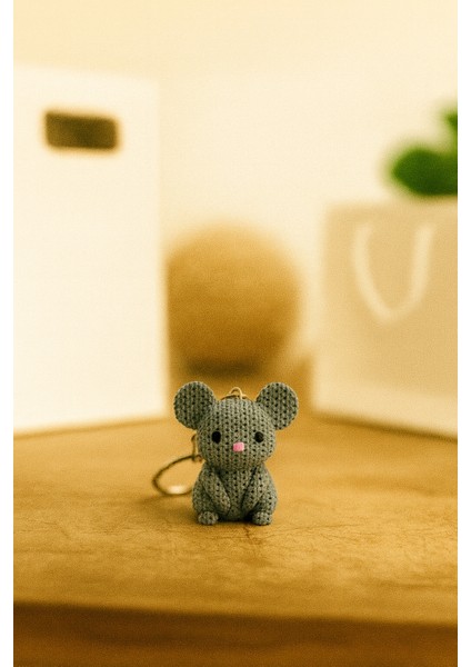 Örgü Desenli Fare Anahtarlık – Sert Plastik, Çanta Süsü & Charm, Hayvan Figürlü Aksesuar fiyatları