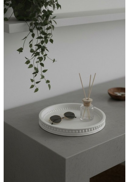 Dekoratif Yuvarlak Beton Boncuklu Zen Tepsi & Sunum Tabağı | Minimalist Başucu Takı Standı fiyatları