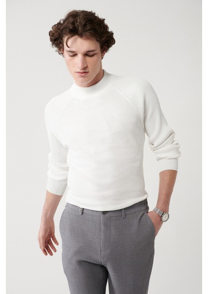 Erkek Ekru Yüksek Bisiklet Yaka Kamuflaj Desenli Rayon Kazak A32Y5046