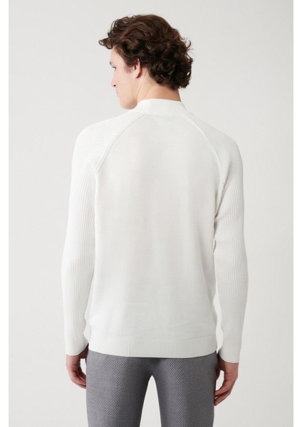 Erkek Ekru Yüksek Bisiklet Yaka Kamuflaj Desenli Rayon Kazak A32Y5046