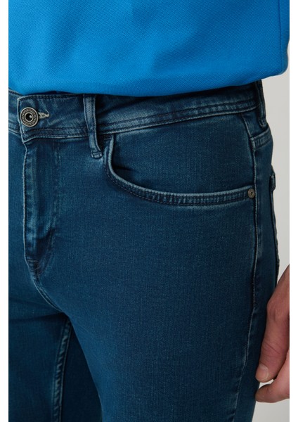 Erkek Mavi Taş Yıkamalı Esnek Berlin Slim Fit Jean Pantolon B003526