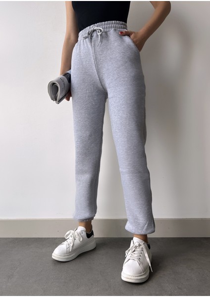Kadın Gri Kışlık Kalın Içi Polarlı Yüksek Bel Paçası Lastikli Basic Jogger Eşofman Altı modelleri