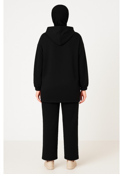 Tesettür Beyaz Biyeli Kapüşonlu Takım fırsatları