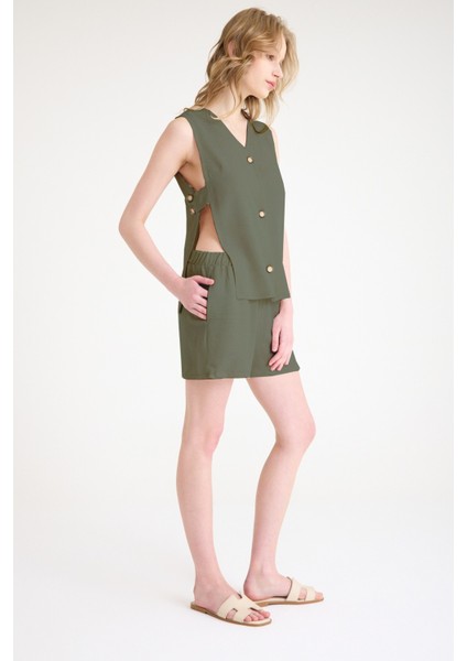 Keten Yazlık Dekolteli Kolsuz Bluz Şort Haki İkili Takım indirimleri