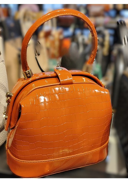 Kadın Omuz Çantası Rugan Taba Kb 7012