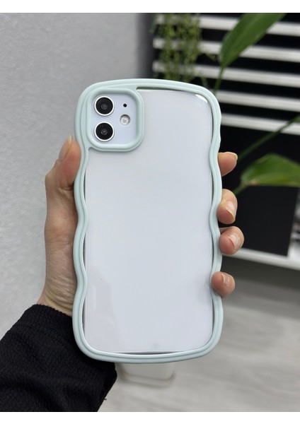 Apple Iphone 11 Uyumlu Kenarı Renkli Dalgalı Darbe Önleyici Şeffaf Silikon Kılıf