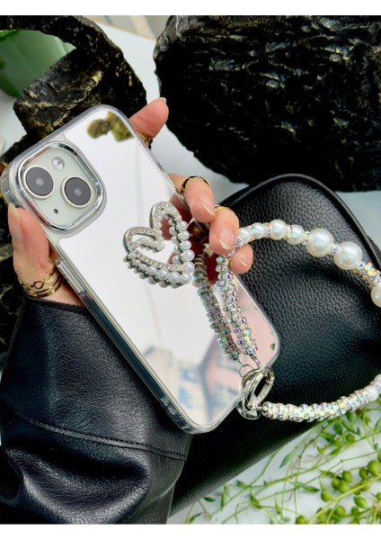 Iphone 13 - 14 - 15 Uyumlu Aynalı Charmlı Kalp Model Silikon Kılıf indirimleri