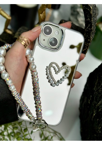 Iphone 13 - 14 - 15 Uyumlu Aynalı Charmlı Kalp Model Silikon Kılıf