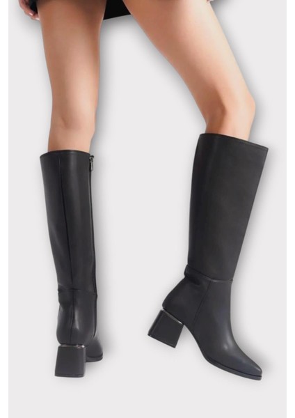 Sivri Burun Fermuarlı Kısa Topuk Kadın Çizme Siyah fiyatları
