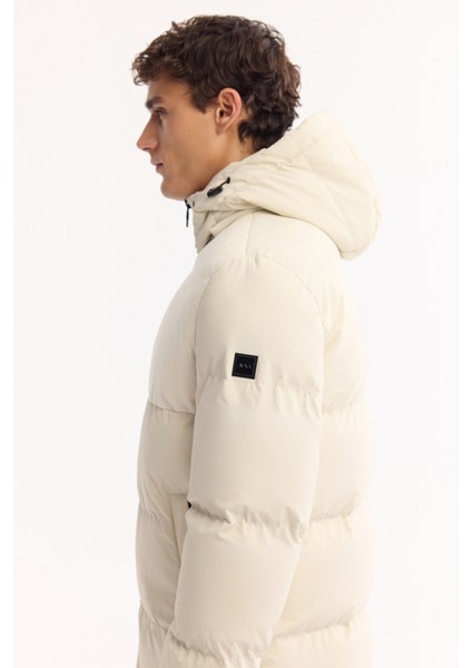 Erkek Ekru Kapüşonlu Rüzgar Geçirmez Şişme Comfort Fit Mont A52Y6054