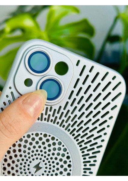 Iphone 13 ve iphone 14 Uyumlu Lensli Magsafe Özellikli Darbe Önleyici Koruyucu Kılıf fiyatları