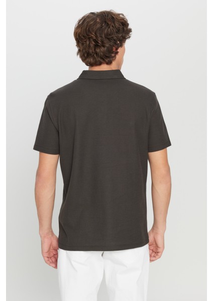 %100 Pamuk Slim Fit Dar Kesim Polo Yaka Jakarlı Triko Tişört indirimleri