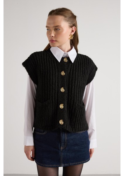Kadın Siyah Saç Örgü Düğme Detaylı Triko Yelek 5584 fiyatları