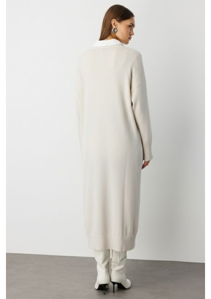 Oversize V Yaka Uzun Ekru Triko Hırka modelleri