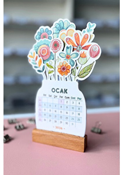 2026 Yılı Aylık Masa Takvimi Orta Boy / Resmi Tatiller ve Hafta Sonları modelleri
