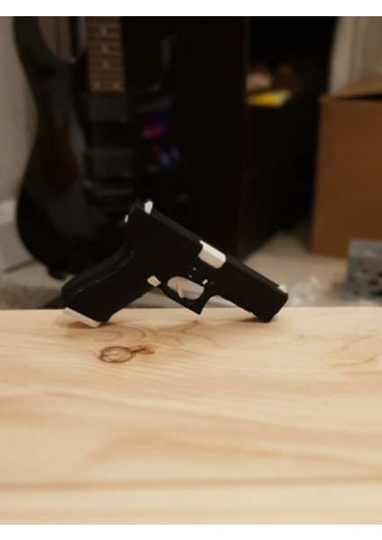 GLOCK18 Modeli 1/3 Ölçekli Işlevsel ve Modifiye Edilebilir Masa Süsü, Fidget Oyuncak ve Anahtarlık fiyatları