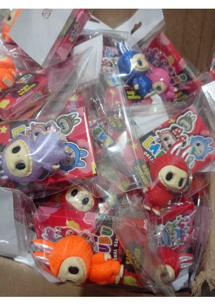 Labubu Anahtarlık+Labubu Kart Stiker Hediyeli fiyatları