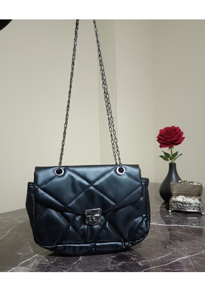 Kadın Siyah Zincirli El ve Omuz Çantası