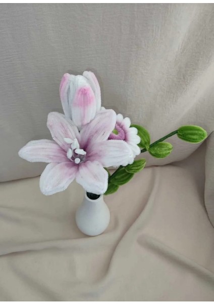 Vazoda Çiçek Aranjmanı modelleri