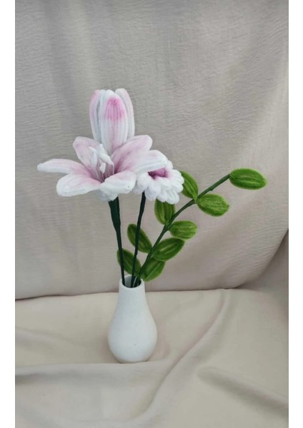 Vazoda Çiçek Aranjmanı indirimleri