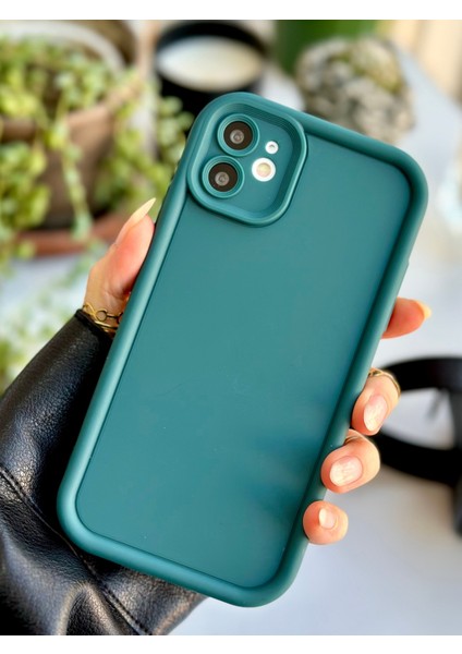 Iphone 11 Uyumlu ( 12 Görünümlü Köşeli ) Darbe Önleyici Mat Lansman Silikon Kılıf