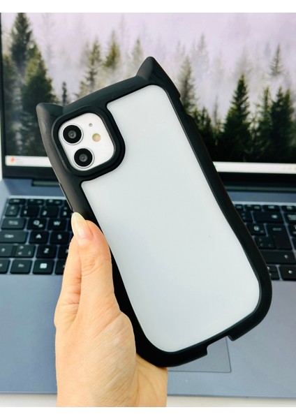 Iphone 11 Uyumlu Siyah Kulaklı Kedi Kenar Darbe Önleyici Şeffaf Silikon Kılıf