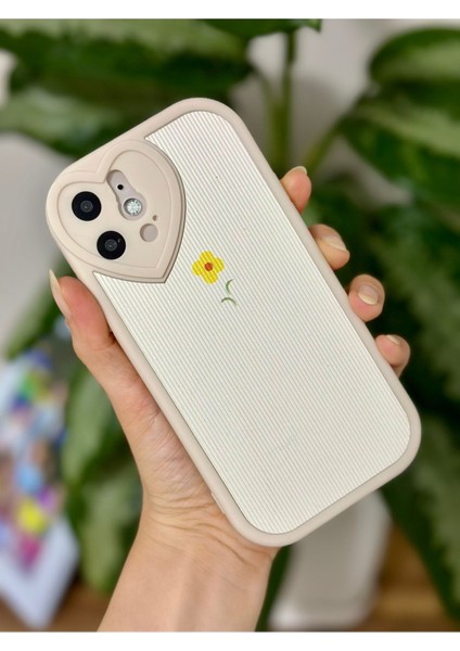 Iphone 12 ve 12 Pro Uyumlu Kaplama Tasarımlı Yumuşak Silikon Kamera Korumalı Kılıf