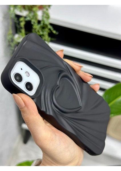 Apple Iphone 11 Uyumlu 3D Mat Saten Kalp Kabartma Desenli Darbe Önleyici Silikon Kılıf