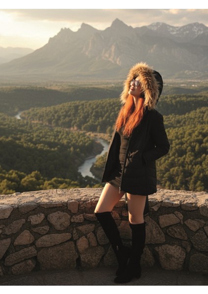 Kışlık Eldivenli Kapüşonu Kürklü Kadın Şişme Mont fiyatları