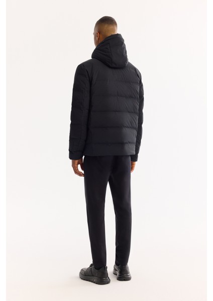 Erkek Siyah Kapüşonlu %100 Kaz Tüyü Su İtici Rüzgar Geçirmez -7°CDayanıklı Şişme Mont A52Y6115