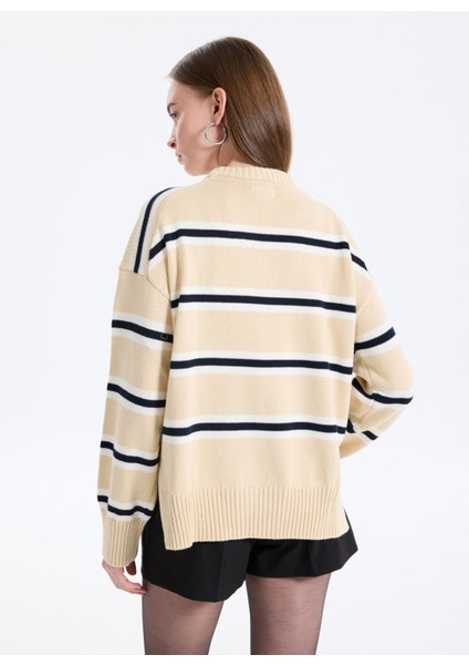 Yuvarlak Yaka Standart Çizgili Çok Renkli Kazak Kadın Gj Ls Cn Kadın Triko indirimleri