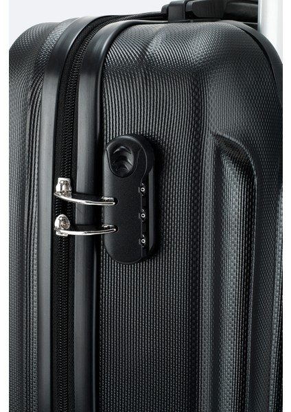 Erkek Siyah Kilitlenebilir Küçük Boy Bavul B008111