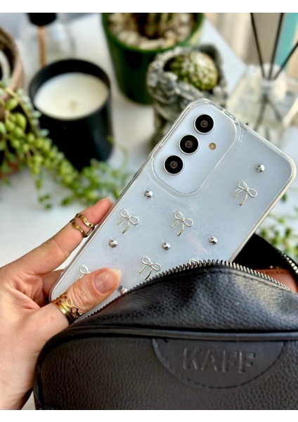 Galaxy A55 Uyumlu 3D Mini Fiyonk Tasarımlı Oyuncaklı Silikon Kılıf