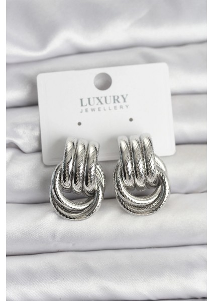 Gümüş Renk Halka Modelli Pirinç Kadın Küpe - TJ-BKP11351