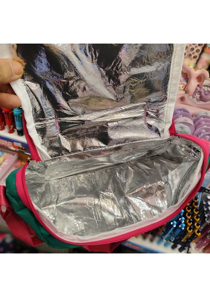 Kuromi Figürlü 4 Bölmeli Ilköğretim Sırt Çantası + Izoleli Beslenme Çantası fırsatları