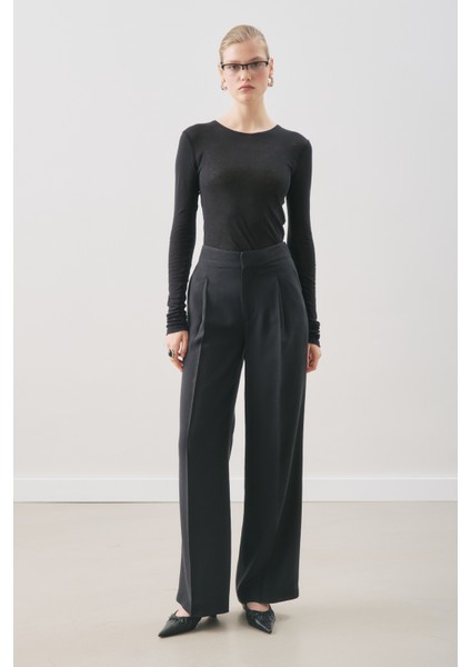 Dökümlü Tencel Pileli Pantolon Siyah modelleri