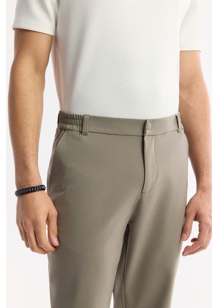 Erkek Haki Beli Lastikli Bi-Stretch Teknik Kumaş Slim Fit Pantolon A51Y3077